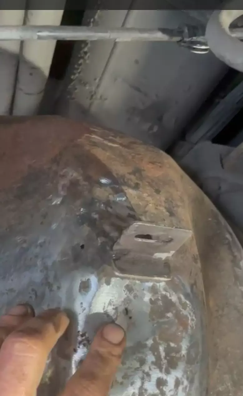 Initial Assessment β Damaged Coach Rear Axle Inspection